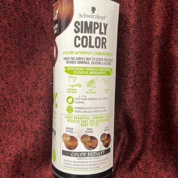 Schwarzkopf simply color -shade (hazelnut brown ) - Picture 4 of 7